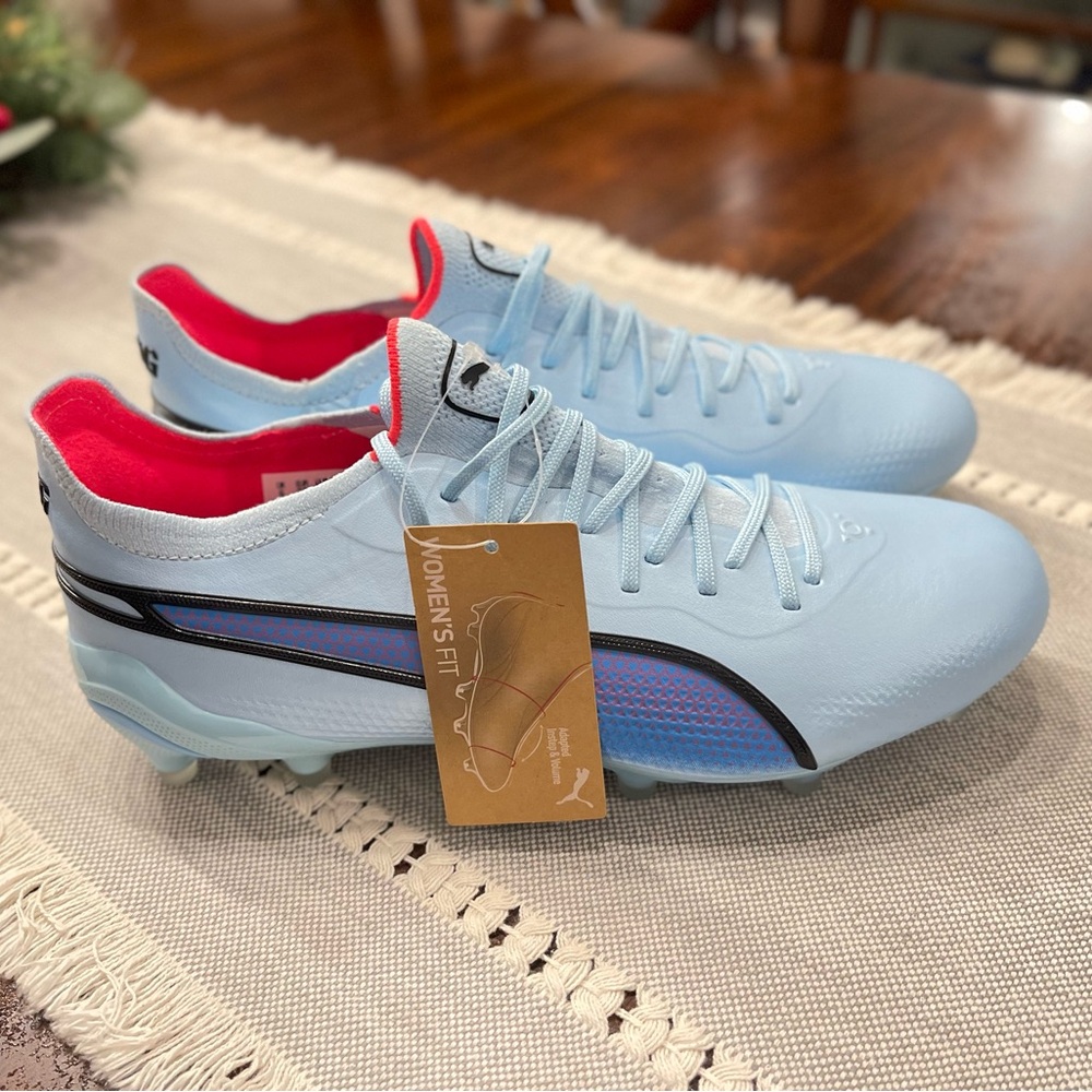 Women’s Puma King Ultimate FG Soccer Cleats